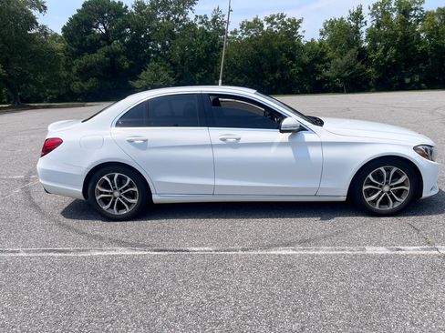 Used 2015 Mercedes-Benz C 300 Sedan image 13