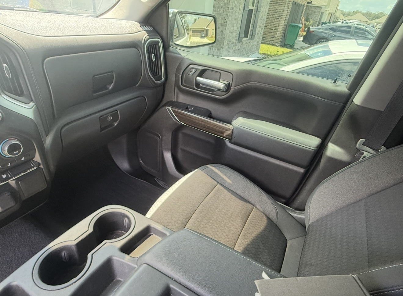Used 2020 Chevrolet Silverado 1500 LT w/ Texas Edition RWD image 8