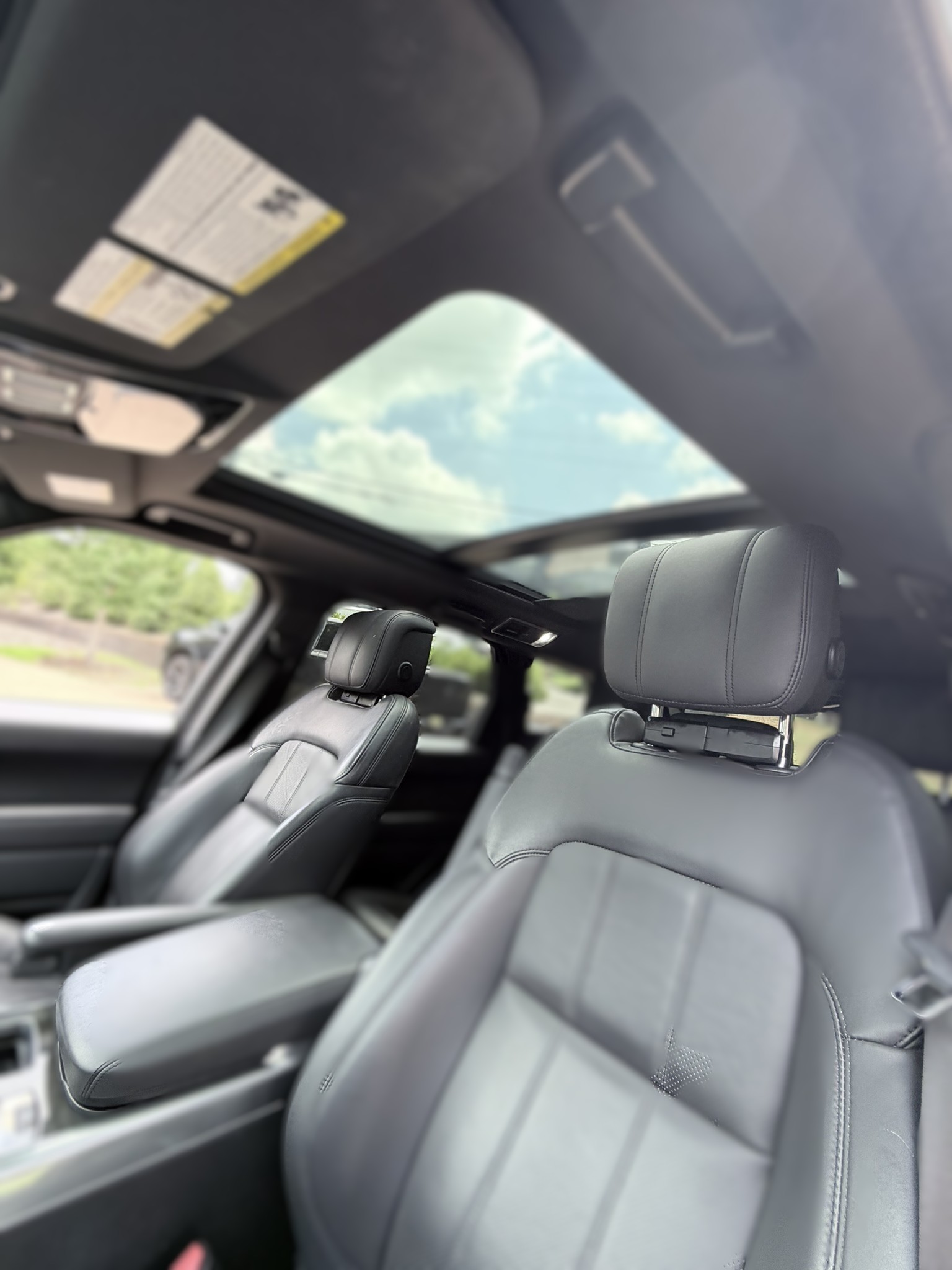 Used 2018 Land Rover Range Rover Sport Supercharged AWD/4WD image 22