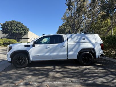 Used 2022 GMC Sierra 1500 Elevation