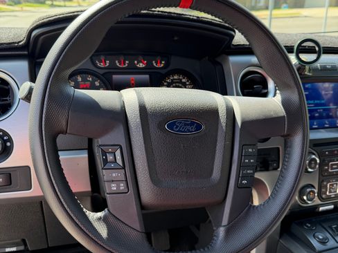 Used 2014 Ford F150 Raptor w/ Equipment Group 801A Luxury AWD/4WD image 6