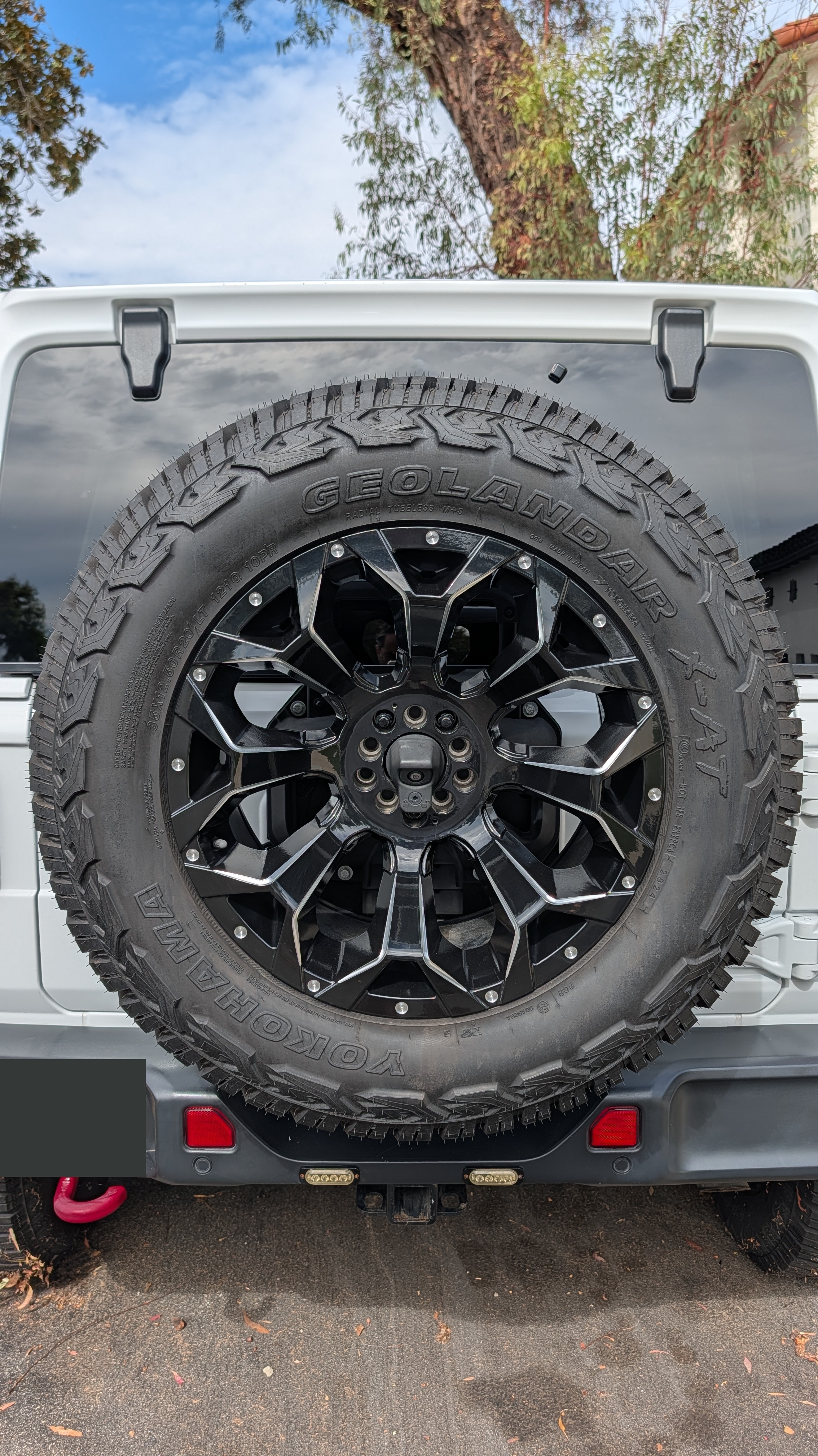 Used 2018 Jeep Wrangler Unlimited Rubicon AWD/4WD image 17