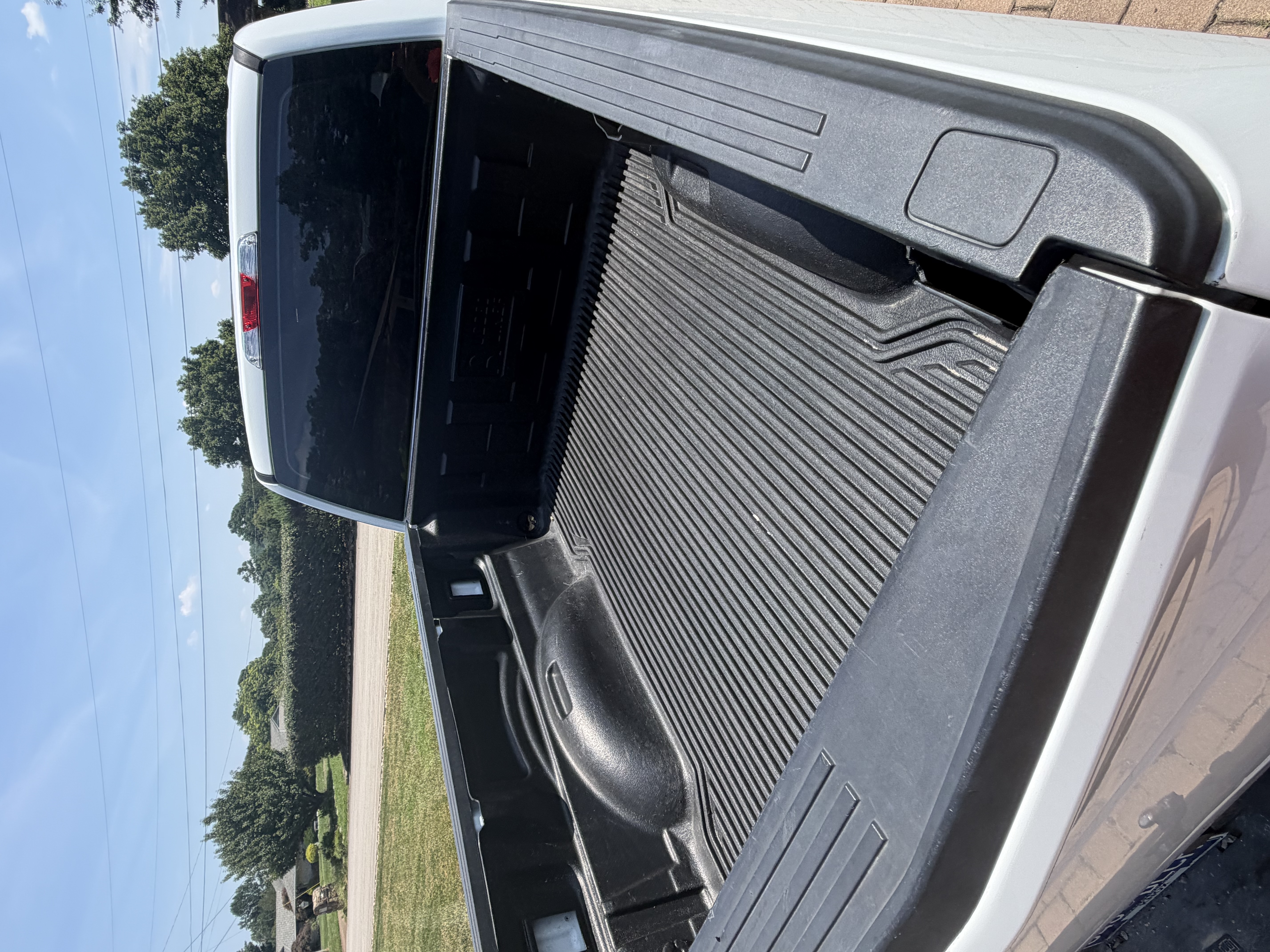 Used 2018 Ford F150 XL w/ Equipment Group 101A Mid RWD image 16