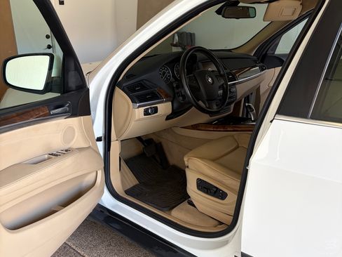 Used 2008 BMW X5 4.8i AWD/4WD image 10