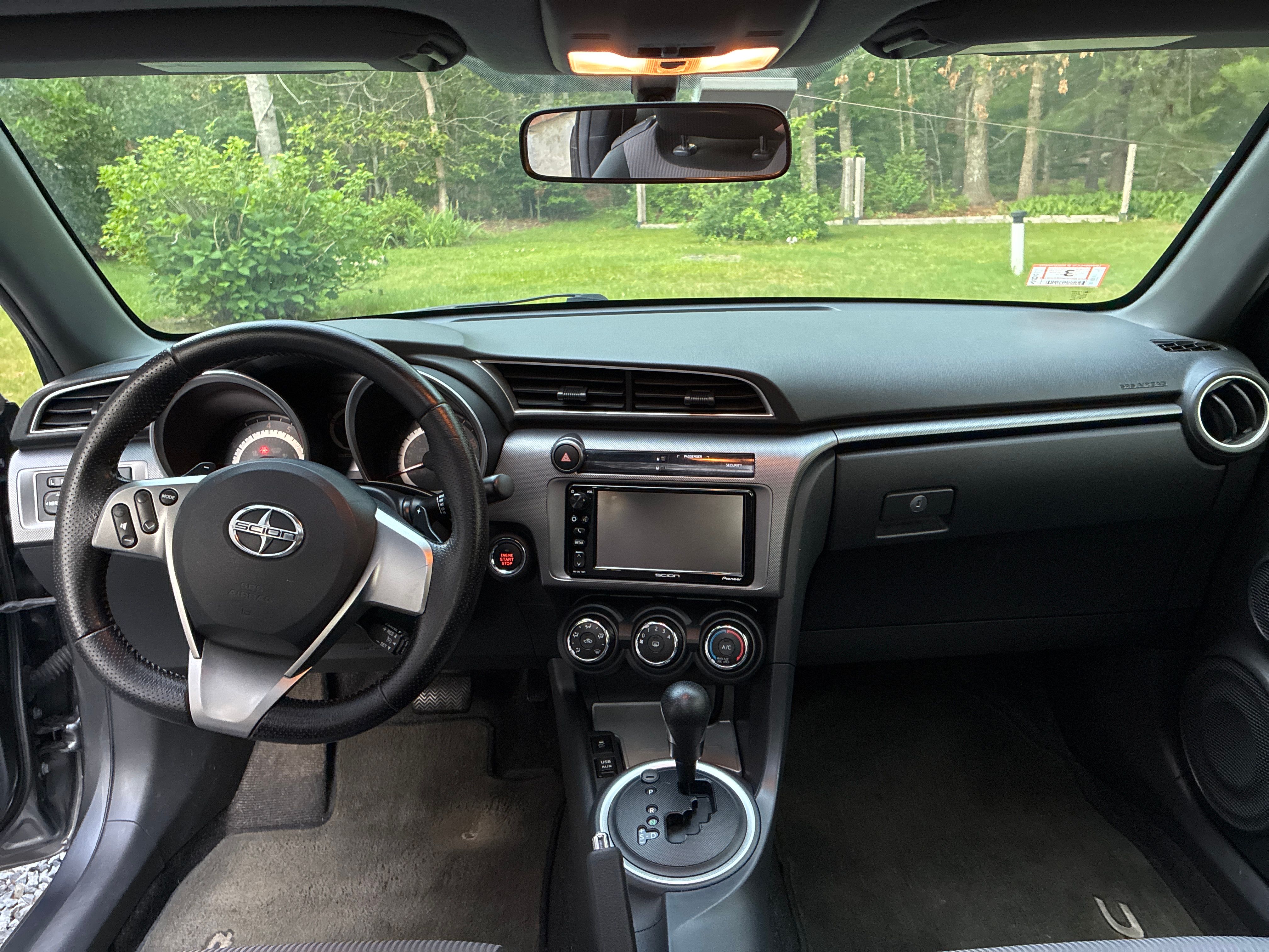 Used 2016 Scion tC FWD image 7