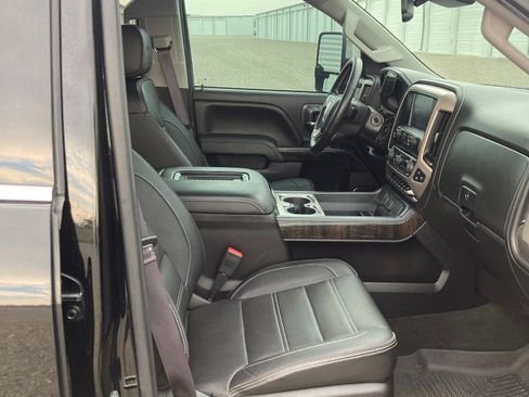 Used 2016 GMC Sierra 3500 Denali w/ Duramax Plus Package AWD/4WD image 14