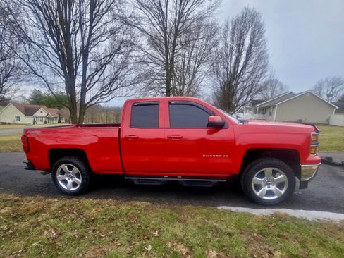 Used 2014 Chevrolet Silverado 1500 LT w/ LT Convenience Package image 9