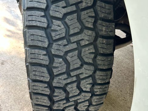 Used 2018 Ford F150 XLT w/ Equipment Group 302A Luxury image 15