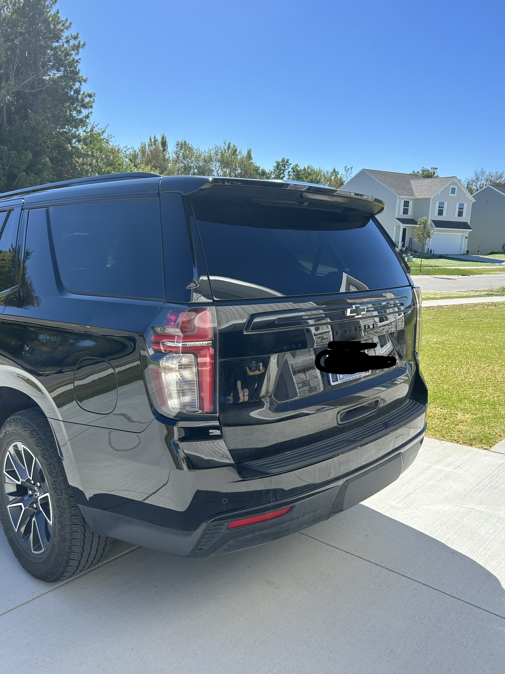 Used 2023 Chevrolet Tahoe Z71 AWD/4WD image 10