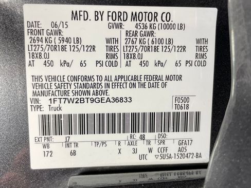 Used 2016 Ford F250 Lariat w/ Lariat Ultimate Package image 28