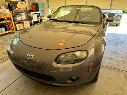 Used 2006 MAZDA MX-5 Miata Grand Touring w/ Premium Pkg