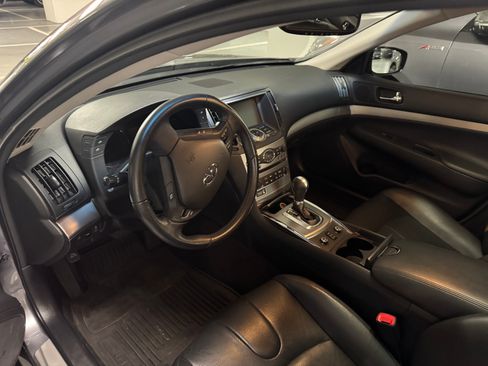 Used 2013 INFINITI G37 x Sedan w/ Premium Pkg AWD/4WD image 5