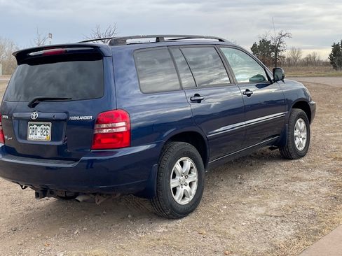 Used 2003 Toyota Highlander 4WD V6 image 11
