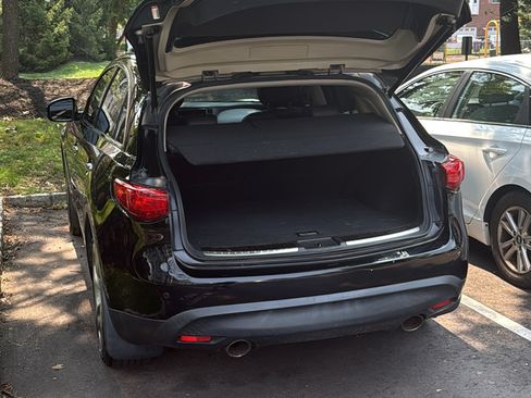 Used 2012 INFINITI FX50 AWD image 9