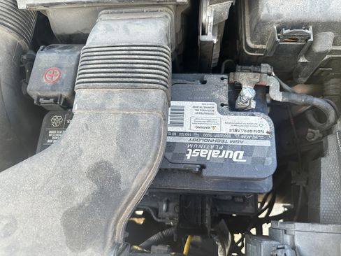 Used 2019 Kia Sorento LX w/ LX Convenience Package image 18