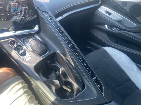 Used 2023 Chevrolet Corvette Stingray Premium Conv w/ Z51 Performance Package image 20