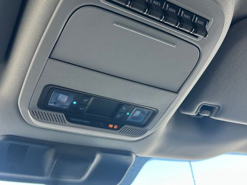 Used 2023 Ford F250 XL w/ STX Appearance Package image 8