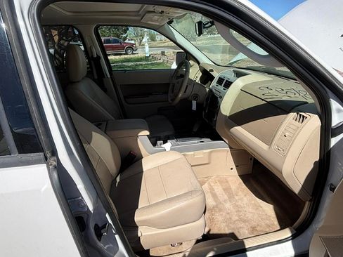 Used 2009 Ford Escape XLT FWD image 6