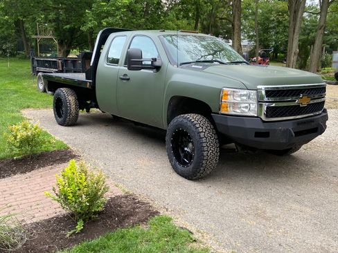 Used 2012 Chevrolet Silverado 2500 W/T AWD/4WD image 1