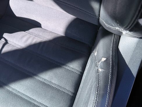 Used 2015 Volkswagen Passat TDI SEL Premium image 12