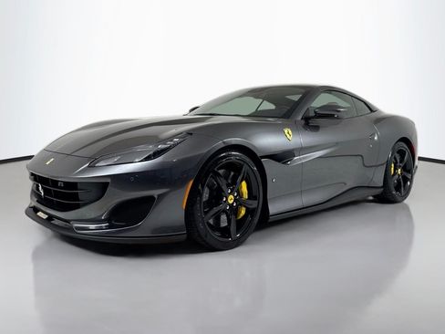Used 2020 Ferrari Portofino RWD image 1