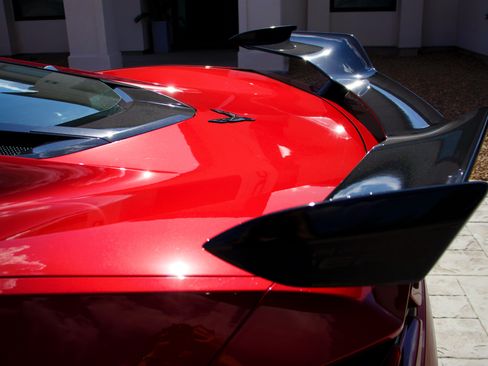 Used 2024 Chevrolet Corvette Z06 RWD image 16