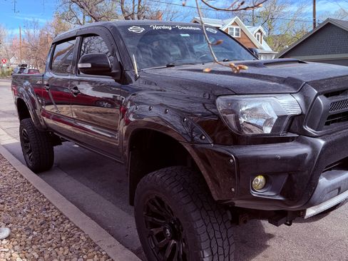 Used 2014 Toyota Tacoma 4x4 Double Cab image 11