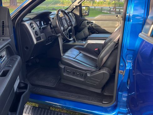 Used 2014 Ford F150 FX4 w/ Equipment Group 402A Luxury AWD/4WD image 10