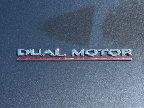 Used 2022 Tesla Model Y Performance image 13