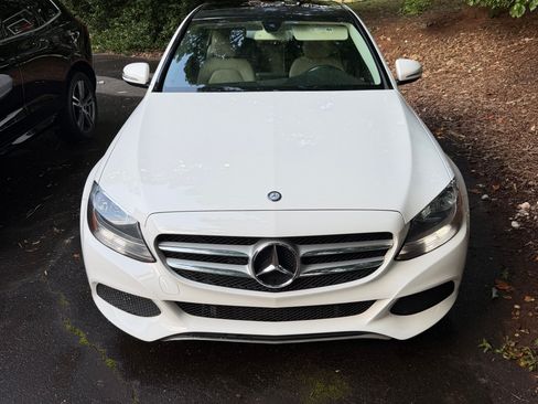 Used 2015 Mercedes-Benz C 300 Sedan image 2