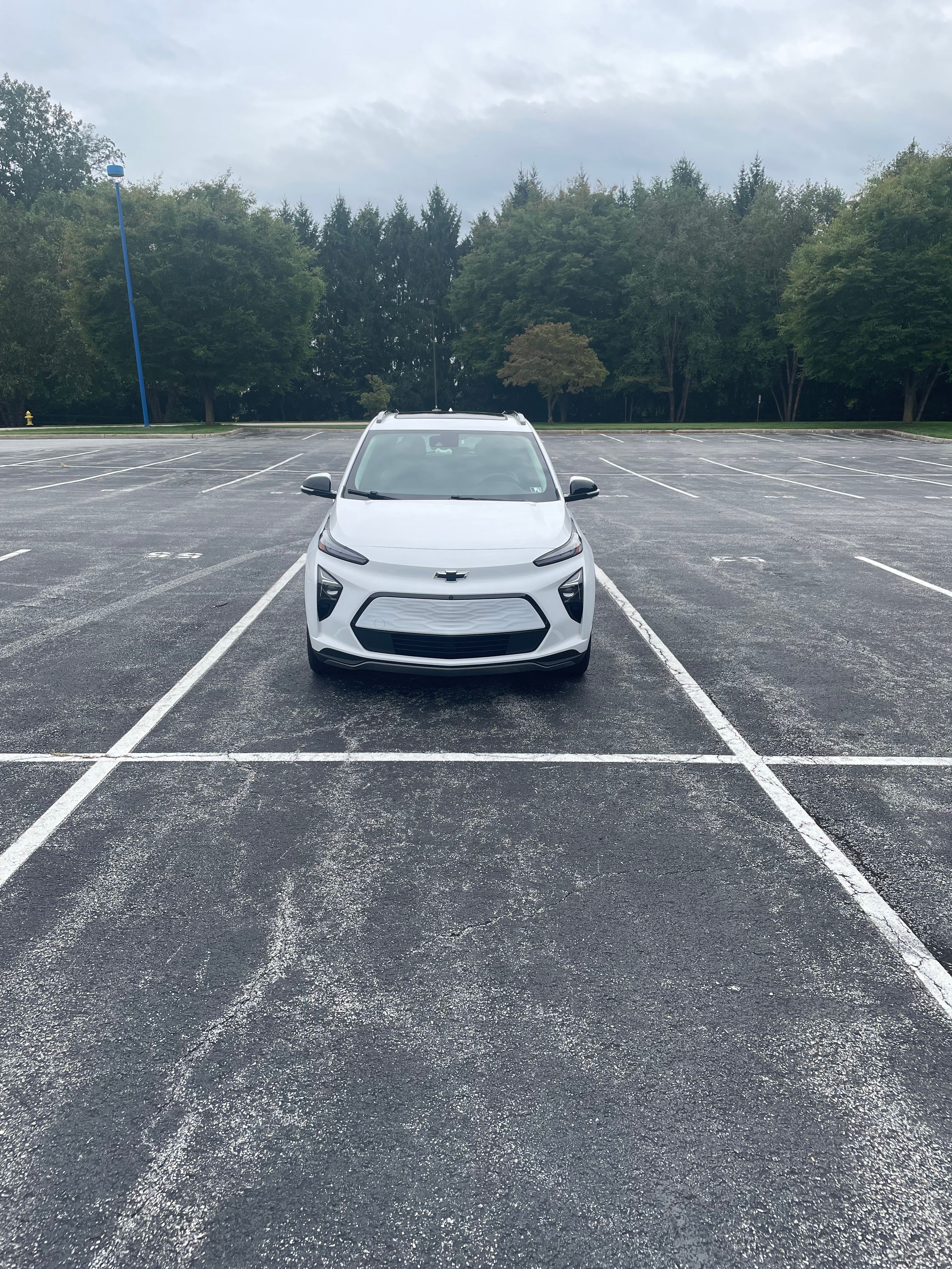 Used 2022 Chevrolet Bolt EUV Premier w/ Launch Edition FWD image 21