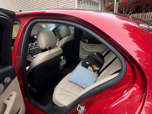 Used 2016 Mercedes-Benz C 300 Sedan w/ Multimedia Package image 9