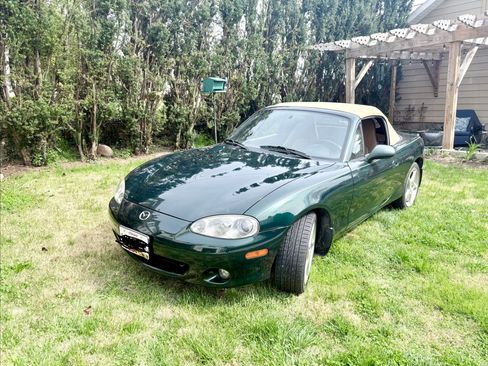 Used 2002 MAZDA MX-5 Miata LS image 6