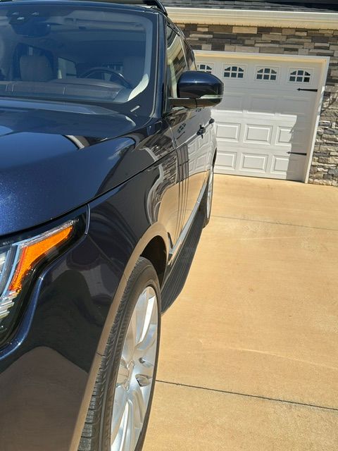 Used 2017 Land Rover Range Rover Supercharged AWD/4WD image 6