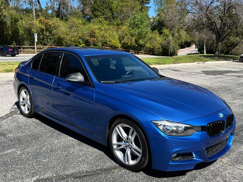 Used 2015 BMW 328i Sedan RWD image 4