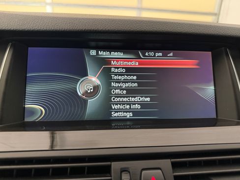 Used 2014 BMW 550i xDrive Sedan AWD/4WD image 14