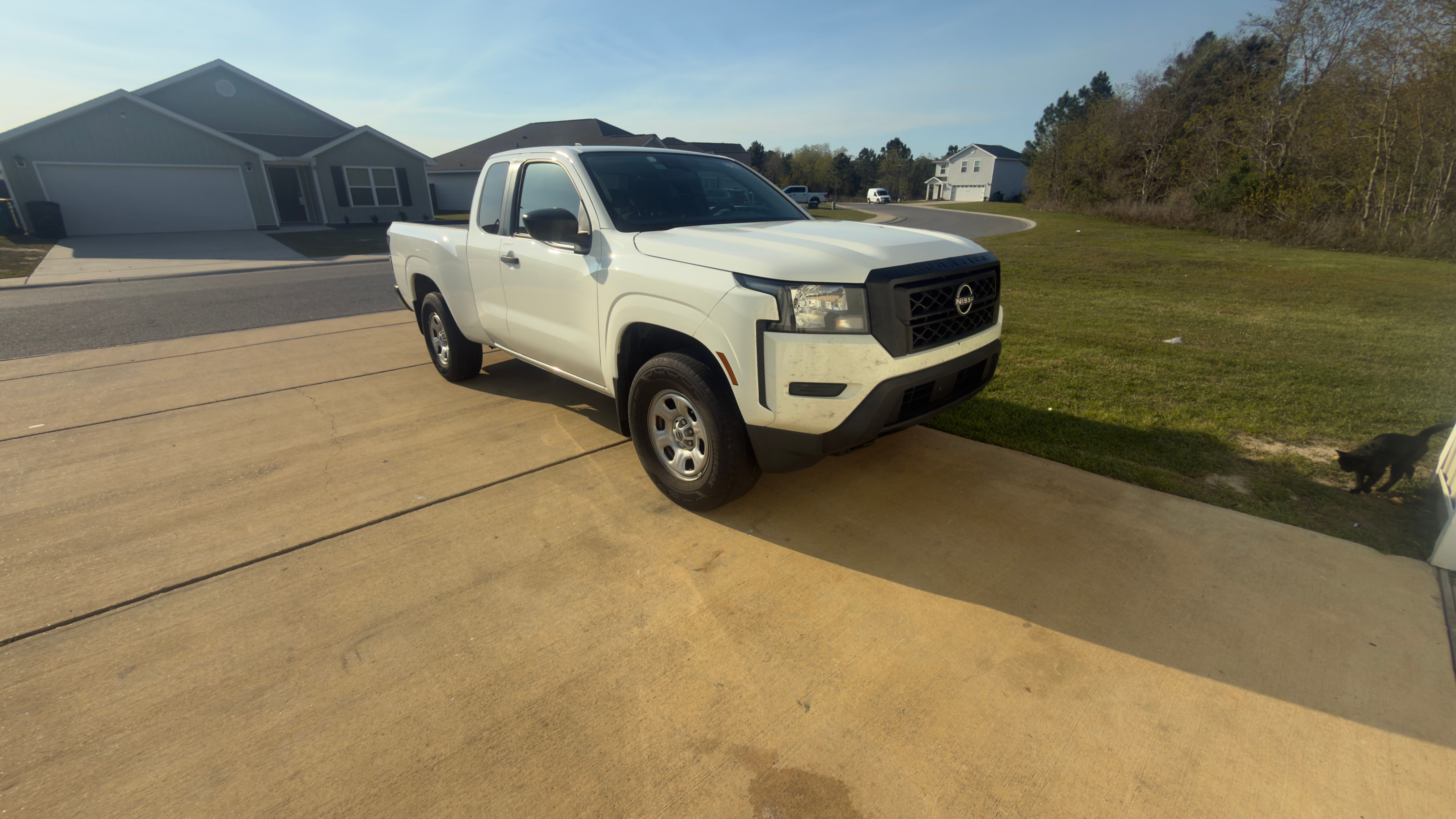 Used 2023 Nissan Frontier S w/ Technology Package AWD/4WD image 1