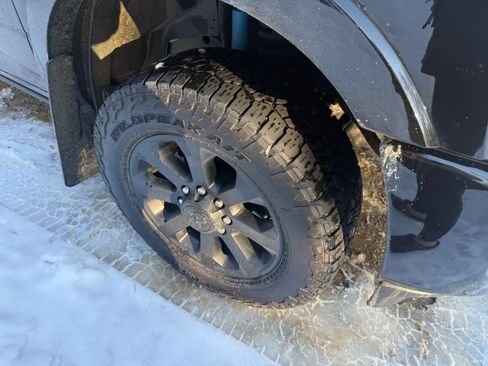 Used 2022 RAM 2500 Laramie image 11