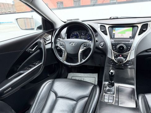 Used 2012 Hyundai Azera Sedan 4D image 13