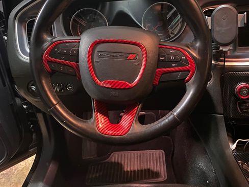 Used 2019 Dodge Charger SXT w/ Leather Interior Group RWD image 11
