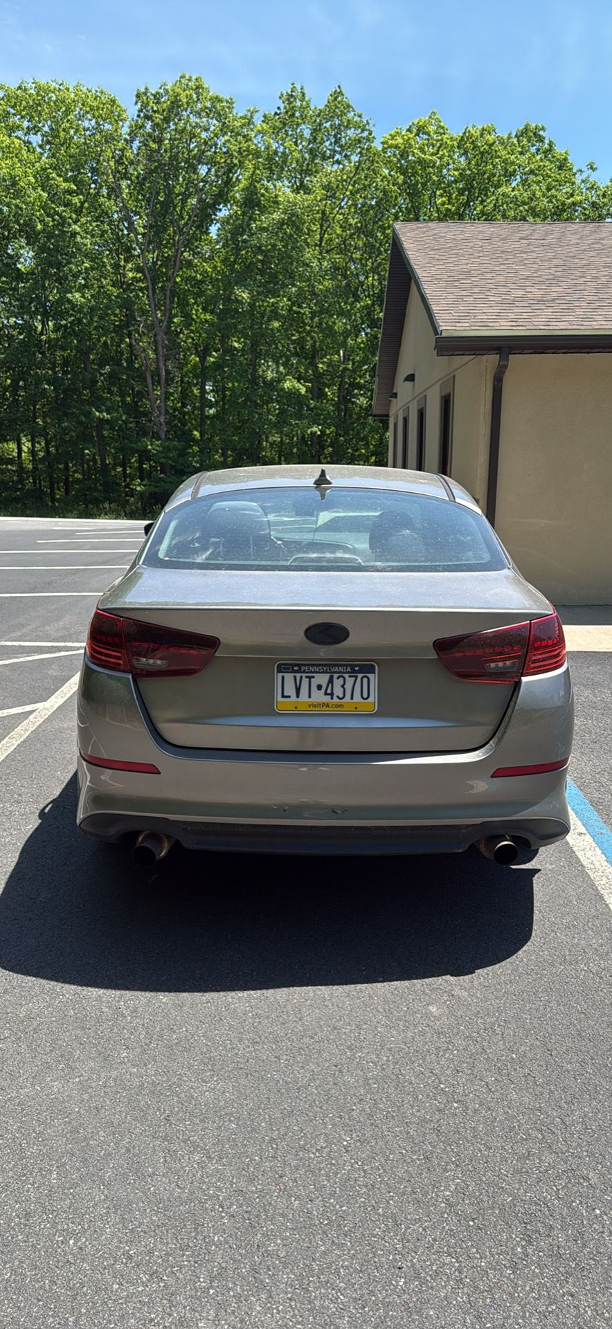 Used 2015 Kia Optima LX FWD image 2