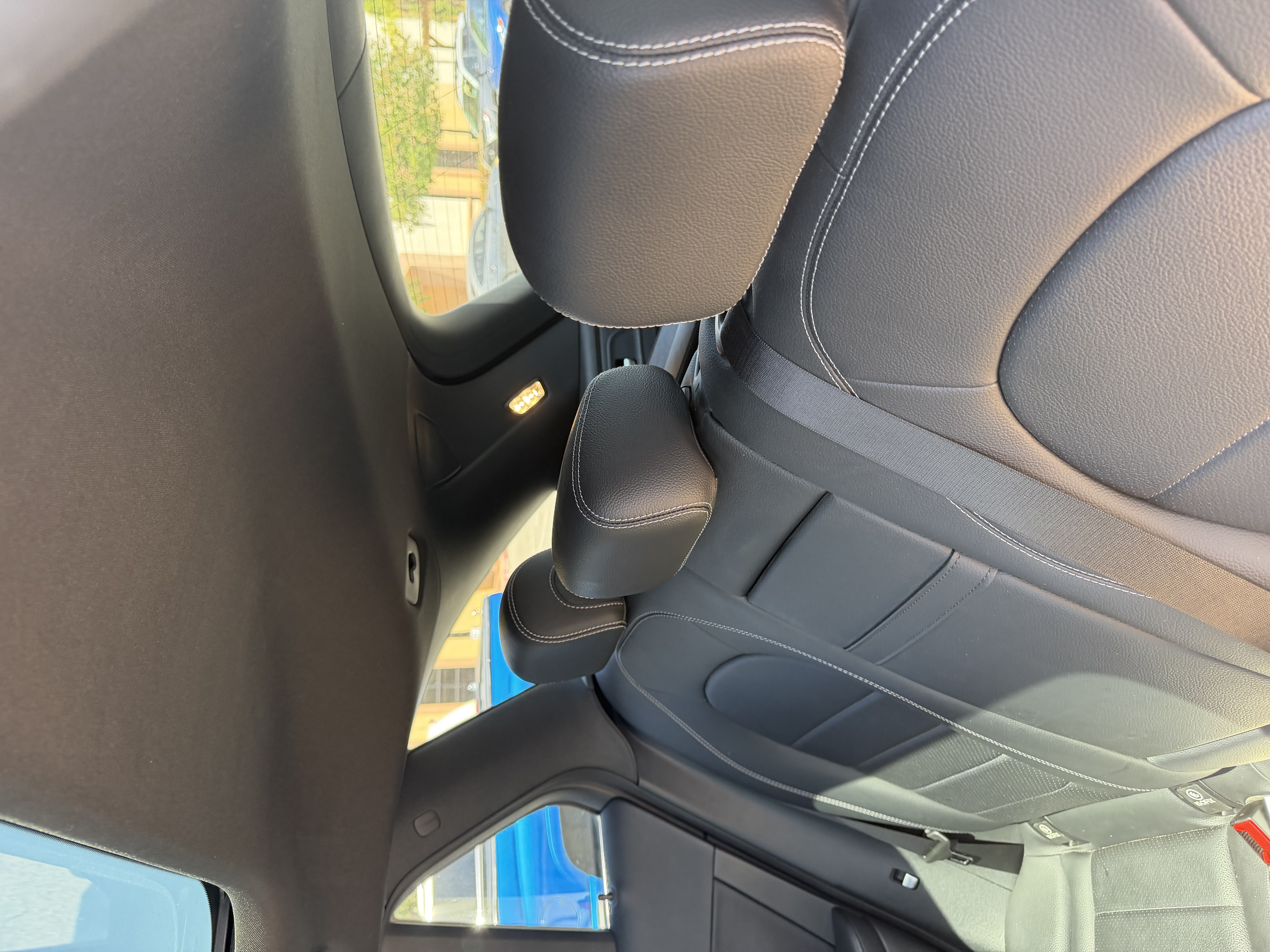 Used 2017 Mercedes-Benz GLC 300 image 10