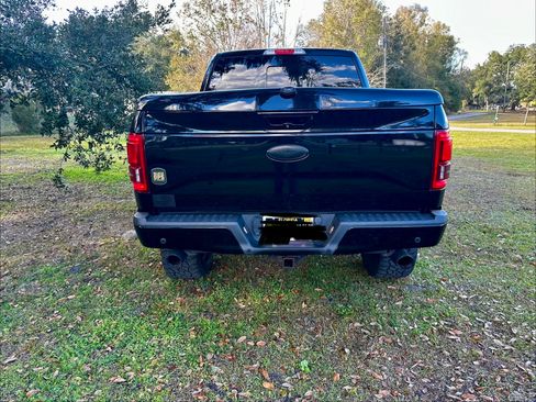 Used 2017 Ford F150 Lariat w/ Equipment Group 502A Luxury image 12