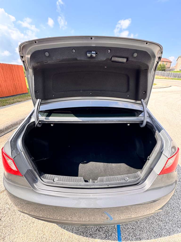Used 2013 Hyundai Sonata Limited FWD image 14