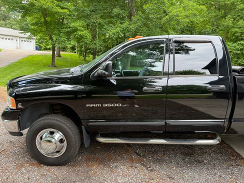 Used 2005 Dodge Ram 3500 Truck SLT w/ Quad Cab Big Horn Value Group AWD/4WD image 4