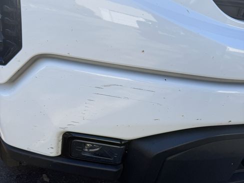 Used 2022 GMC Sierra 1500 Elevation image 2