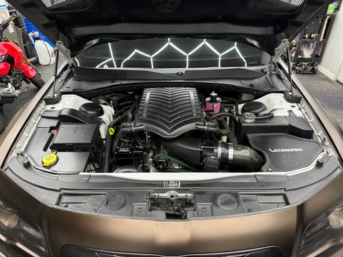 Used 2012 Chrysler 300 SRT8 w/ Leather Interior Group image 9