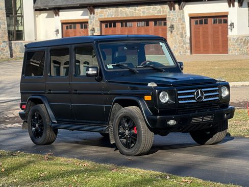 Used 2010 Mercedes-Benz G 550 image 1