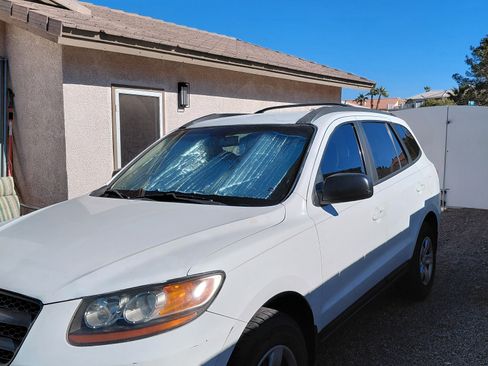 Used 2009 Hyundai Santa Fe GLS image 2