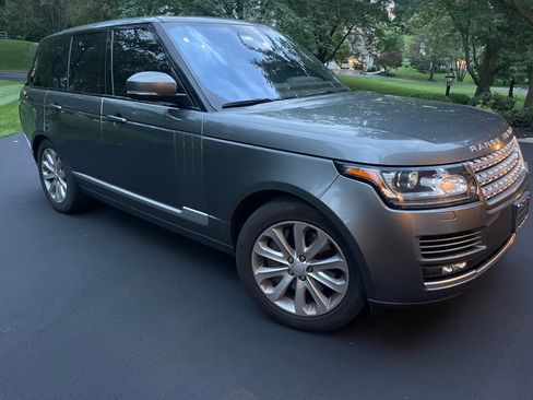 Used 2016 Land Rover Range Rover HSE AWD/4WD image 4